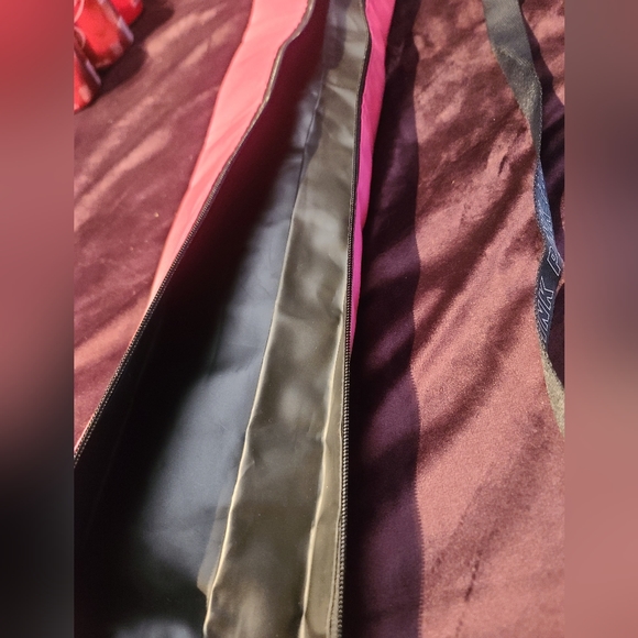 Pink by Victoria Secret beach Cooler. New - Picture 6 of 6